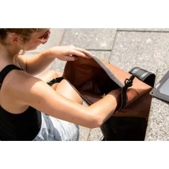 Pelican Sport Exodry 30 L Waterproof Dry Bag 16 Pelican Sport Exodry 30 L Waterproof Dry Bag -Pelican Shop Exodry30LTerraDryBagLifestyle1 PelicanAccessories